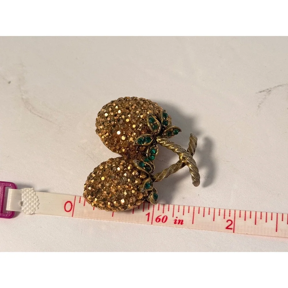 Weiss Vintage Gold Topaz‎ Rhinestone Double Strawberry Brooch Pin Green Leaves